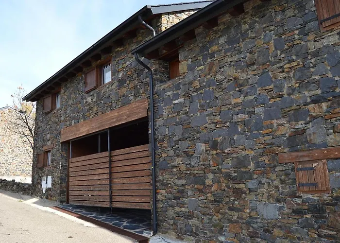 Casa Con Jardin En Guils