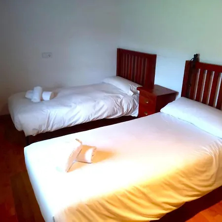 Casa Con Jardin En Guils Apartment *
