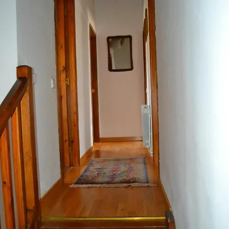 Casa Con Jardin En Guils *